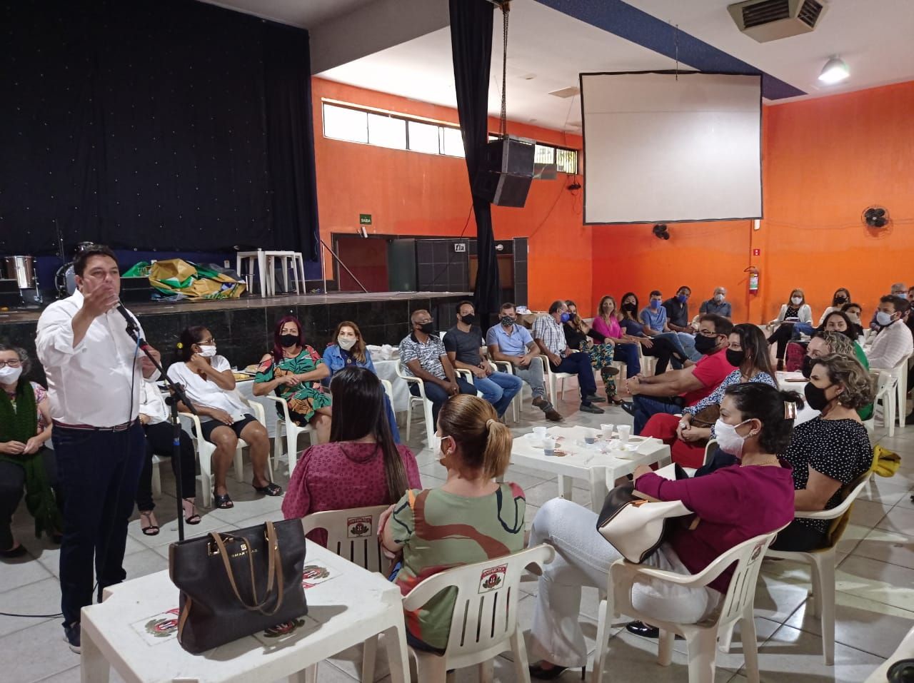 Bruno Lamas e seu grupo político (Foto: Divulgação )
