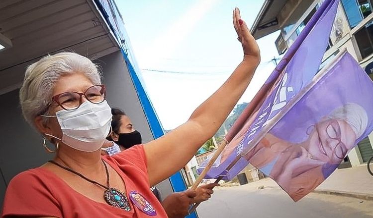 Célia Tavares perdeu a disputa pela prefeitura de Cariacica (Foto: Divulgação)