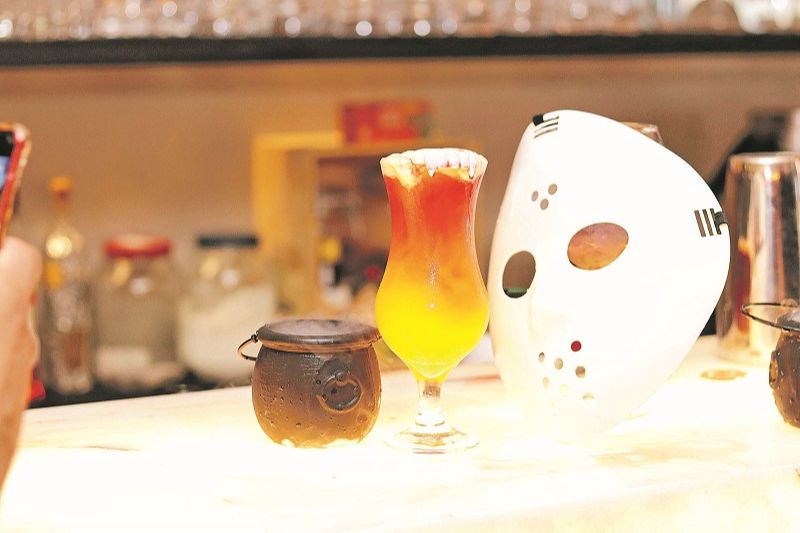 Drink Jason Voorhees, do Due Bar e Gastronomia, na Praia do Canto (Foto: Giuliano Giusti/Divulgação)