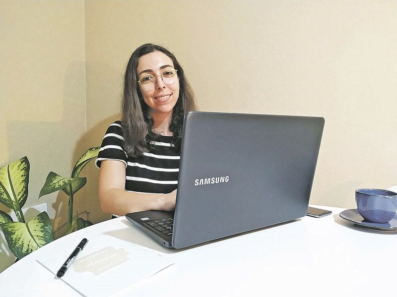 A professora Laila de Oliveira Quadros resolveu empreender (Foto: Divulgação)