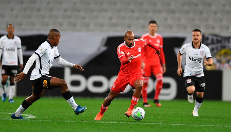 Jogo entre Corinthians e Inter (Foto: Ricardo Duarte / Internacional)