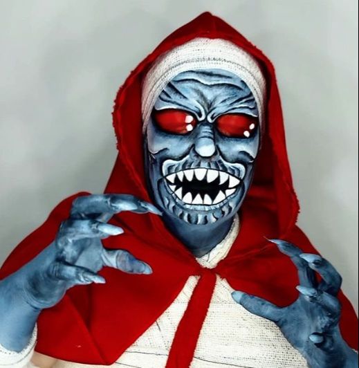 A maquiagem de múmia do Mumm - Rá, do desenho Thundercats impressiona pelos detalhes e técnica da design profissional. (Foto: Reprodução/Instagram/@marianaromeromakeup)