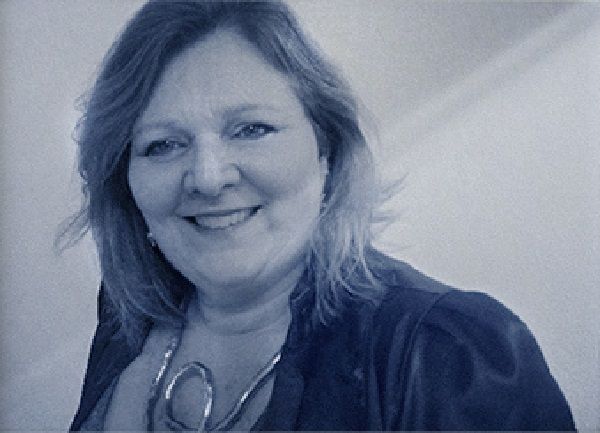 A médica auditora Lucimar Maria da Silva Padilha morreu por complicações relacionadas a infecção do novo coronavírus (Foto: Divulgação)