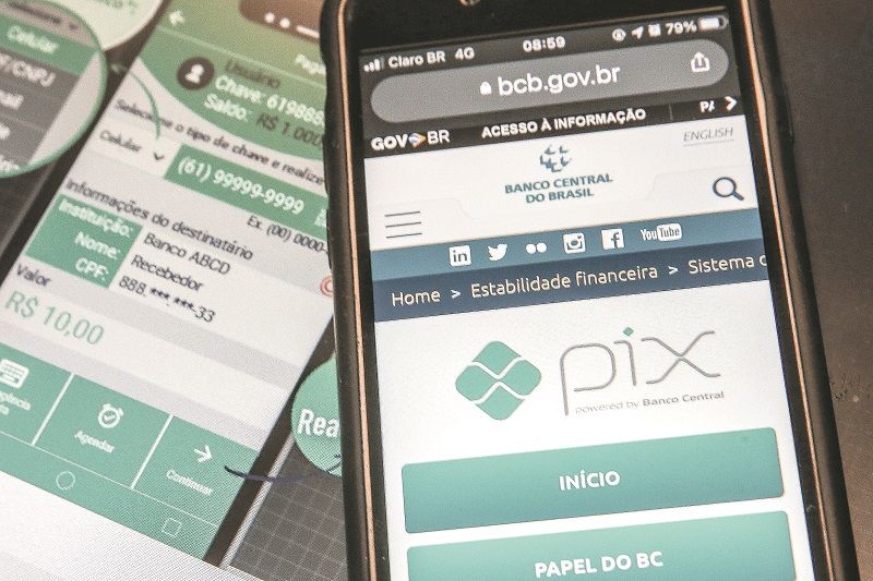 Utilização do Pix: problemas com demora no sistema foram normalizados, segundo instituições financeiras (Foto: Marcello Casal Jr./Agência Brasil)