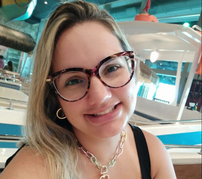 Com Covid, Thaisa André Esteves Trabach continua internada na UTI. (Foto: Acervo da família)