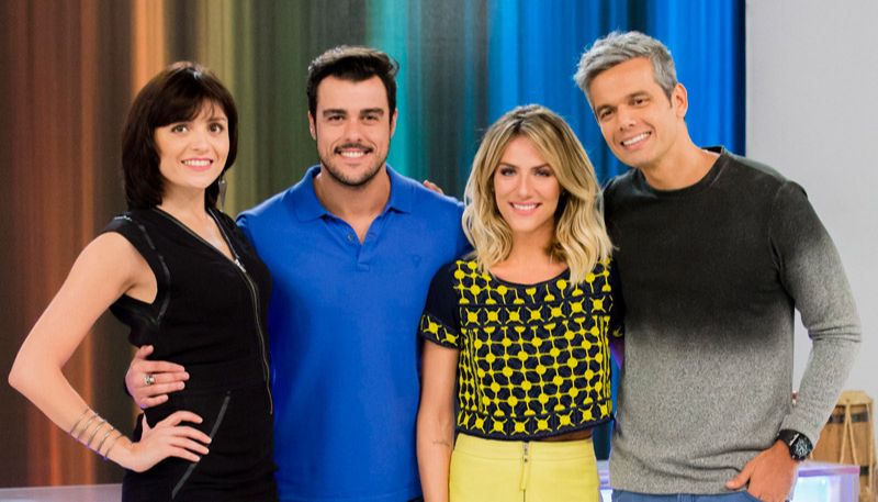 Monica Iozzi, Joaquim Lopes, Giovanna Ewbank e Otaviano Costa no cenário do ‘Vídeo Show’ (Foto: Tata Barreto / Globo)