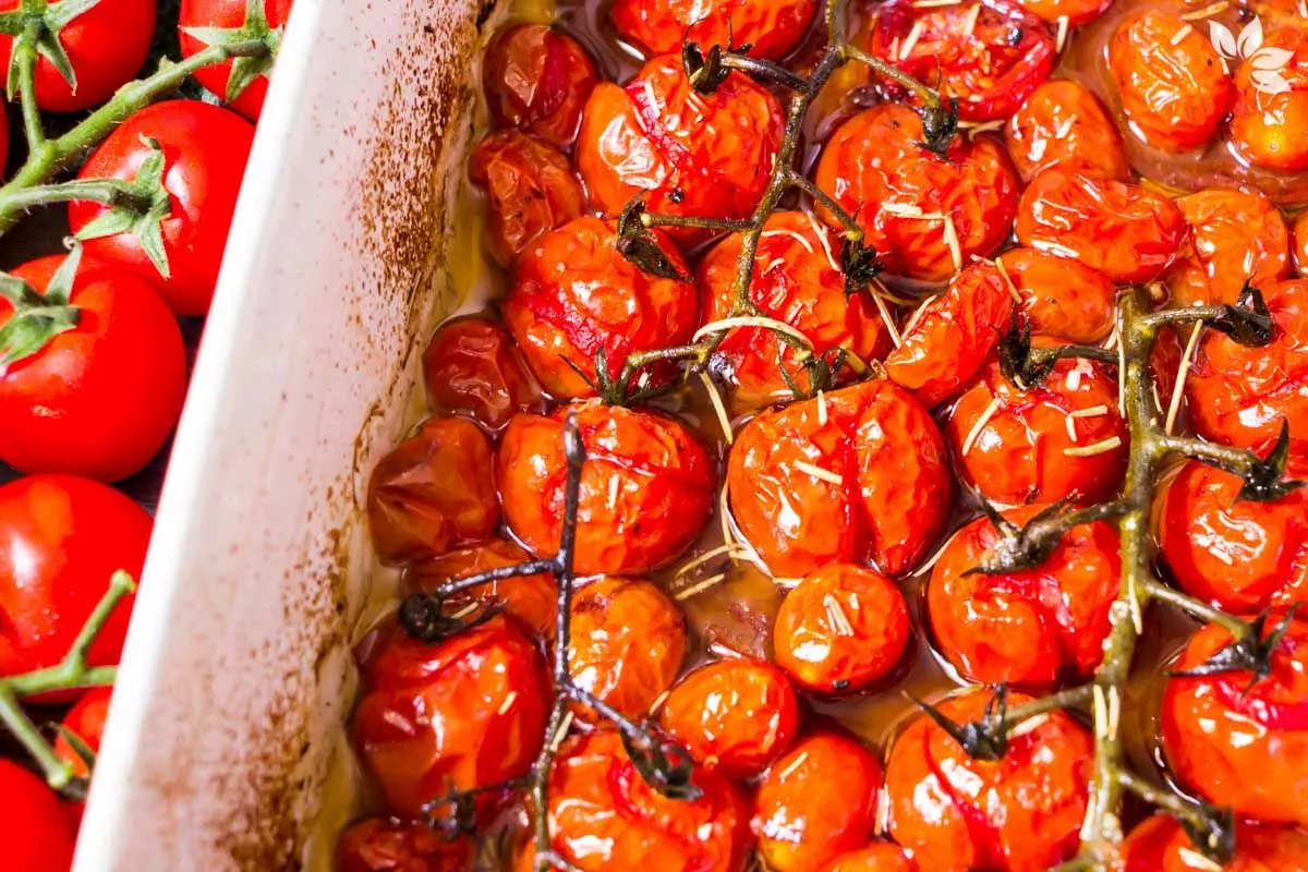 Imagem ilustrativa da imagem Receita da Nutri: aprenda a fazer 'Tomate confit'
