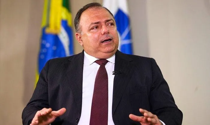 Imagem ilustrativa da imagem Pazuello pede para deixar o Ministério da Saúde, diz site