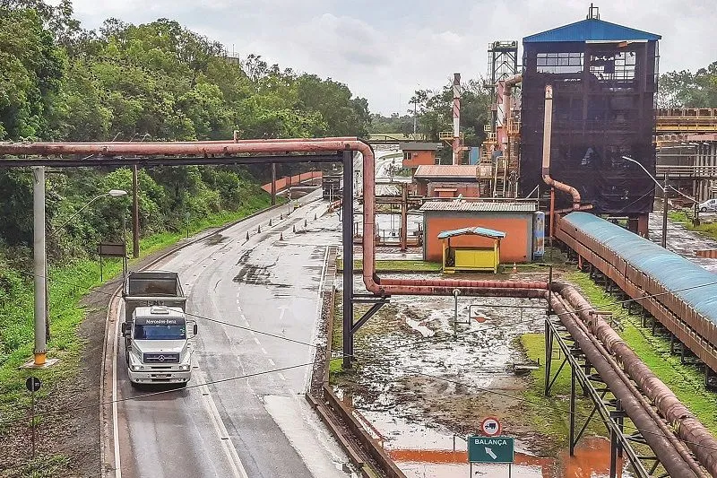 Imagem ilustrativa da imagem Empresas contratam 5 mil com o retorno da Samarco ainda este mês