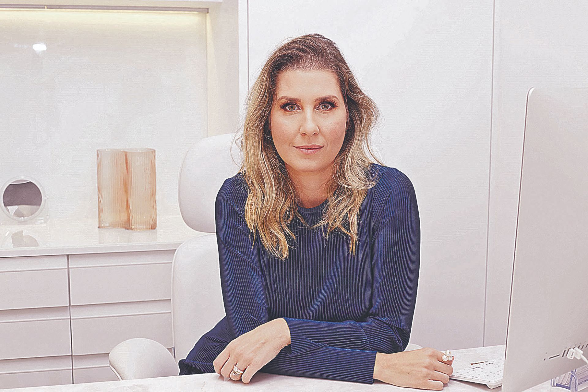 A dermatologista Isabella Redighieri diz que são necessárias, em média, 3 sessões