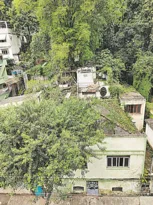 Imagem ilustrativa da imagem Imóvel abandonado no Centro