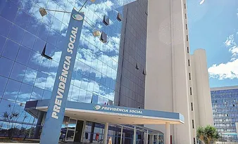Imagem ilustrativa da imagem Revisão de benefício do INSS pode render até R$ 200 mil de indenização