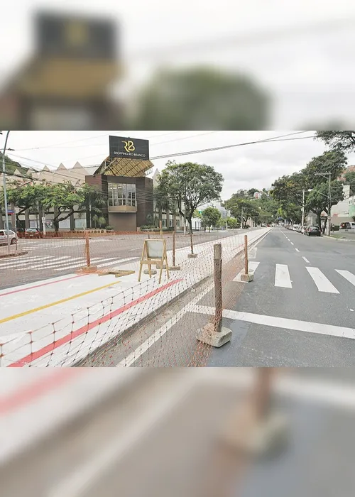 
          Imagem ilustrativa da imagem Tapume fecha acesso à praia
          