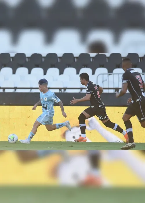 Imagem ilustrativa da imagem Presidente do Santos confirma que vai comprar Luan Peres junto a clube da Bélgica