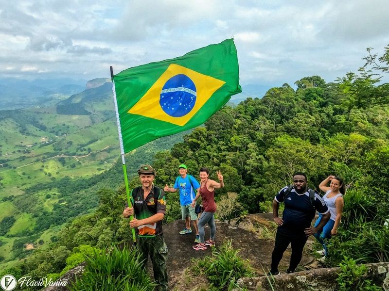 Comunidade comemora primeira missa no topo da Serra do Caramba (Foto: Divulgação/Flávio Vanini)