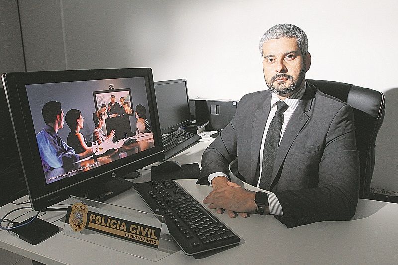 Delegado Brenno Andrade alertou que a quantidade de golpes com o novo sistema vai aumentar com o passar do tempo (Foto: Beto Morais — 23/04/2020)