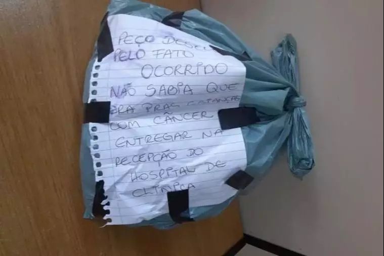 Ladrão devolveu pacote com doação de cabelo para crianças com câncer. (Foto: Divulgação)