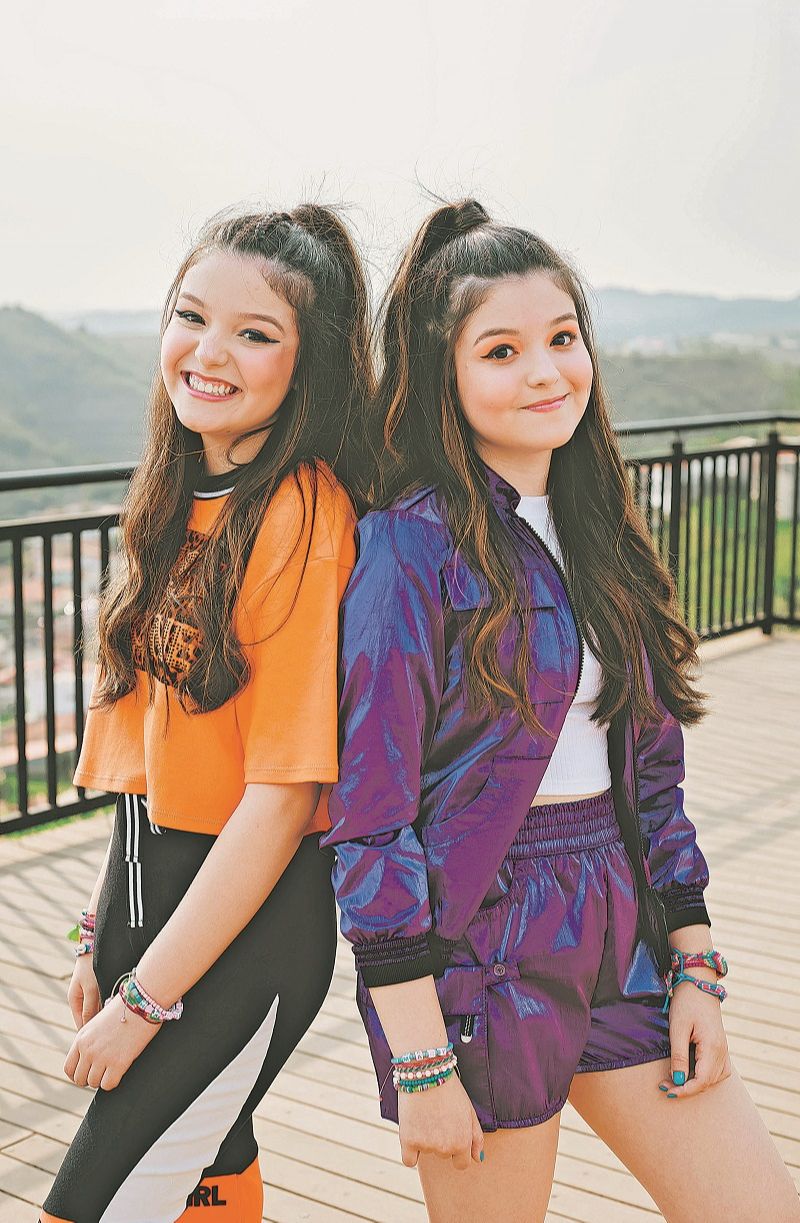Mily e Mary Oliveira lançaram, recentemente, "Meu Amor é Você", música sobre a verdadeira amizade e as variadas formas de amar. (Foto: Divulgação/Mattheus Lamim)
