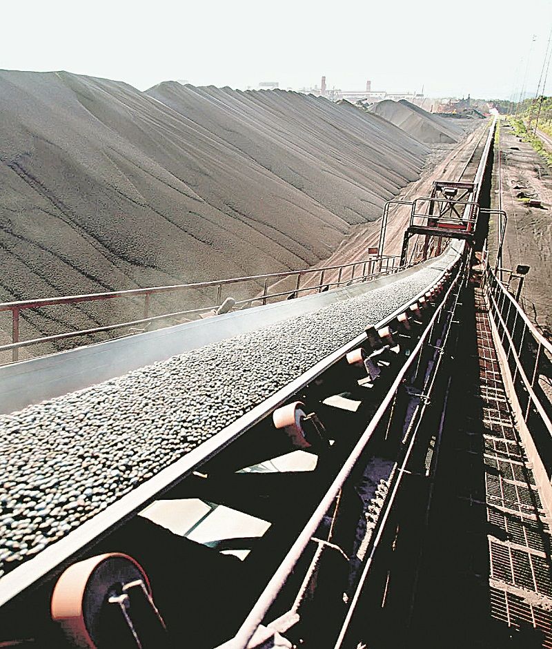 Minério na Samarco em Anchieta: retomada total da produção em 10 anos. (Foto: Patrick Grosner)
