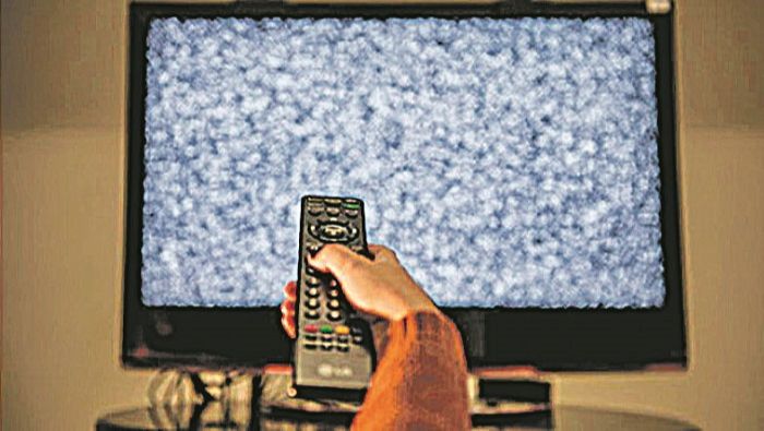 Televisão: conserto deve ser feito se valor for até 50% do preço total (Foto: Divulgação)