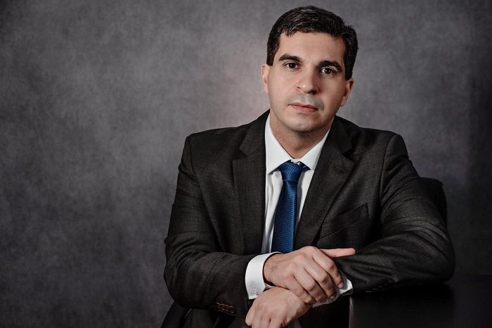 O advogado Thiago Oliveira avalia que servidores de grupo de risco devem ser vacinados (Foto: Divulgação)