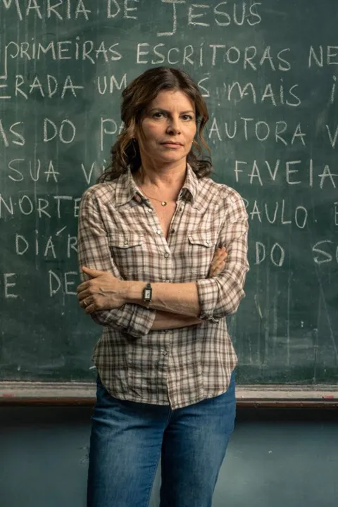 Imagem ilustrativa da imagem “Segunda Chamada” tem segunda temporada confirmada