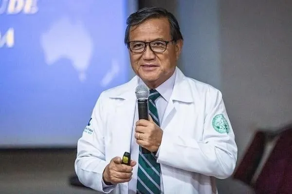 Imagem ilustrativa da imagem Morre o pediatra e toxicologista da USP Anthony Wong