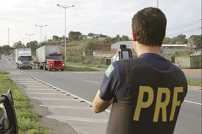 Imagem ilustrativa da imagem Edital da Polícia Rodoviária Federal com 1.500 vagas sai no próximo dia 19