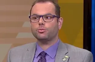 Imagem ilustrativa da imagem Mulher de secretário tem cargo na Embratur