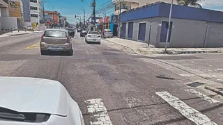 Imagem ilustrativa da imagem Buracos dificultam circulação