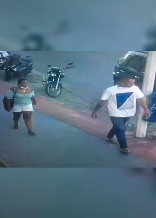 Imagem ilustrativa da imagem VÍDEO | Polícia procura casal que roubou R$ 33 mil em celulares em shopping