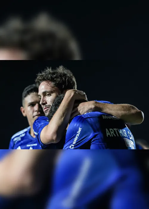 Imagem ilustrativa da imagem Cruzeiro vence o Operário-PR e afasta de vez o risco de rebaixamento