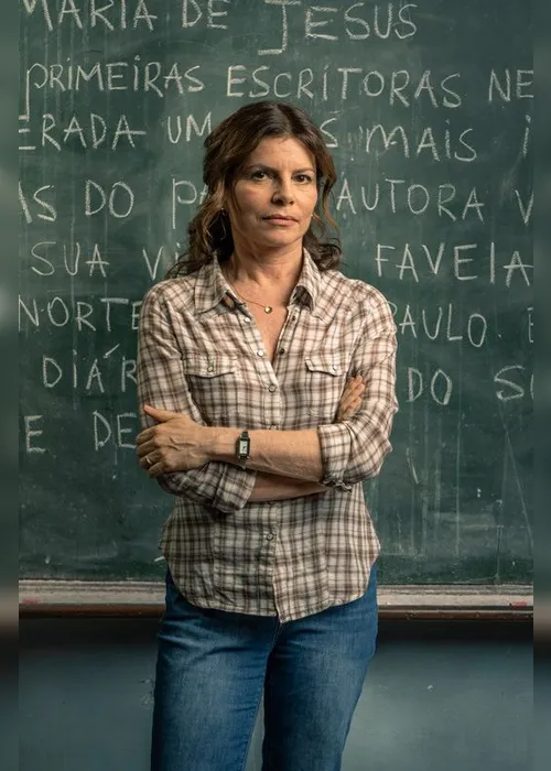 Imagem ilustrativa da imagem “Segunda Chamada” tem segunda temporada confirmada