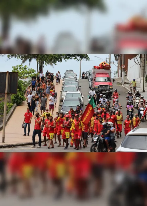 Imagem ilustrativa da imagem Comoção no adeus a guarda-vidas de Guarapari que morreu após batalha contra câncer