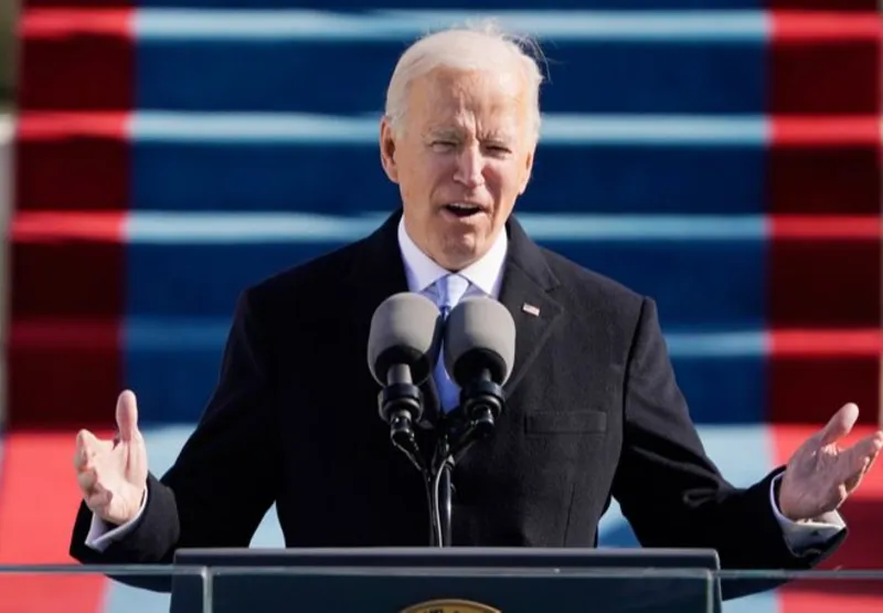 O presidente eleito dos Estados Unidos, Joe Biden, discursa durante a cerimônia de sua posse 