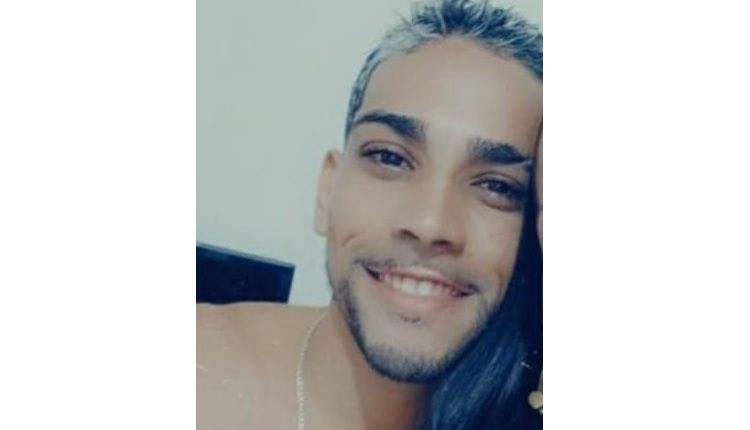 Altair Kellvin Bernardes tinha 28 anos. (Foto: Acervo da família)
