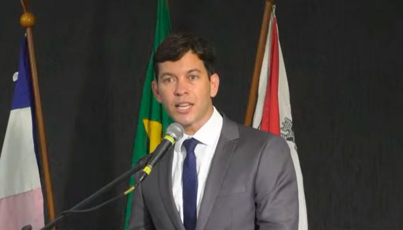 Arnaldinho Borgo tomou posse nesta sexta-feira (Foto: Reprodução / Youtube)