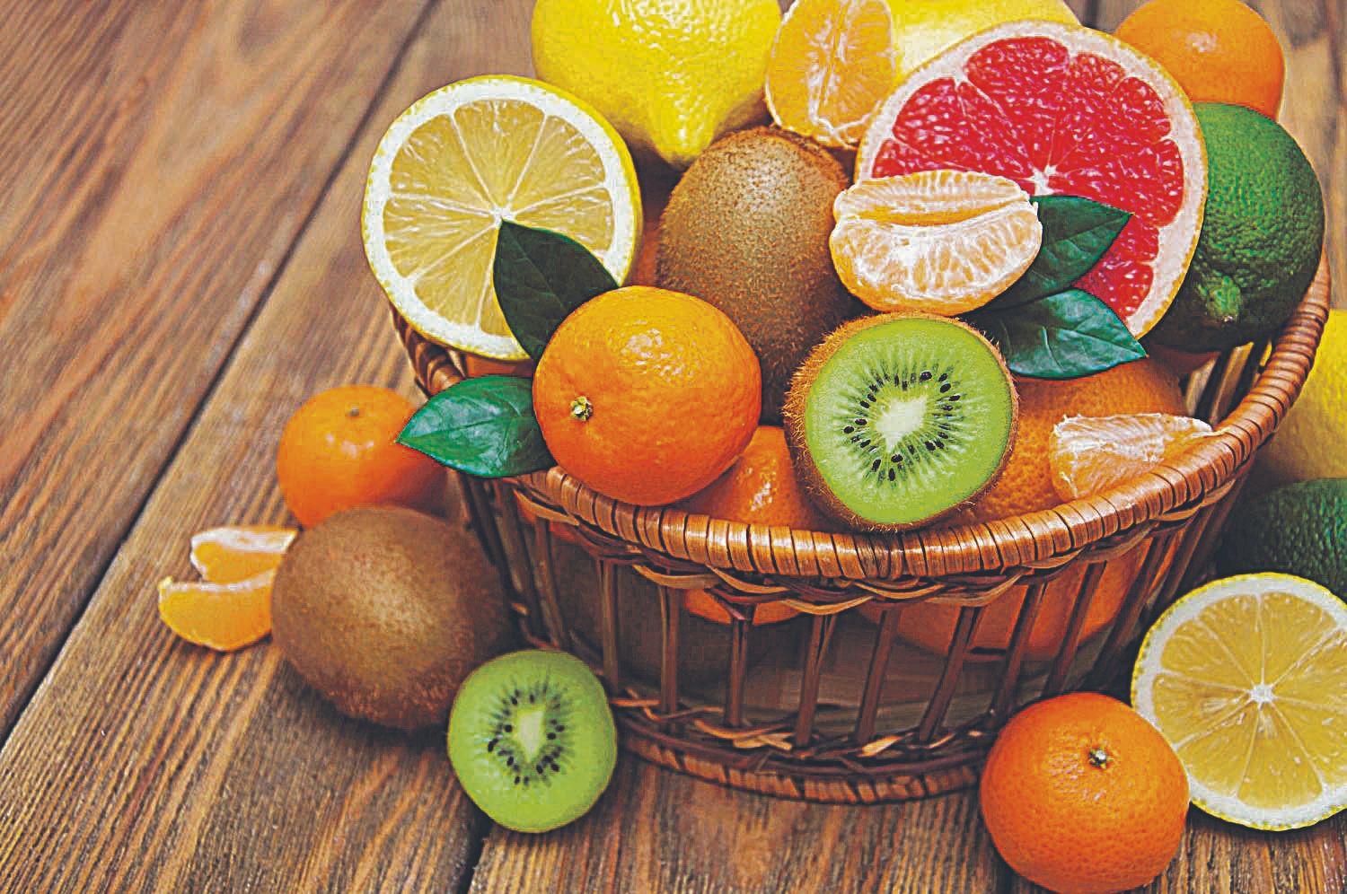 Fontes de vitamina C, as frutas cítricas ajudam a proteger o organismo contra gripes e infecções e aumentam a sensação de bem-estar. (Foto: Divulgação)