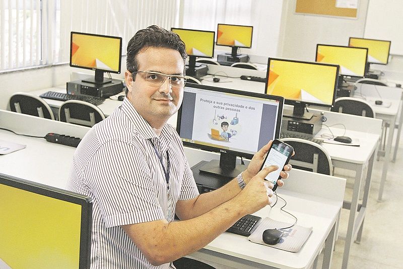 João Paulo Chamon explica que maioria dos golpes aplicados no Pix é variação de outros, que já existiam antes (Foto: Leone Iglesias/AT)