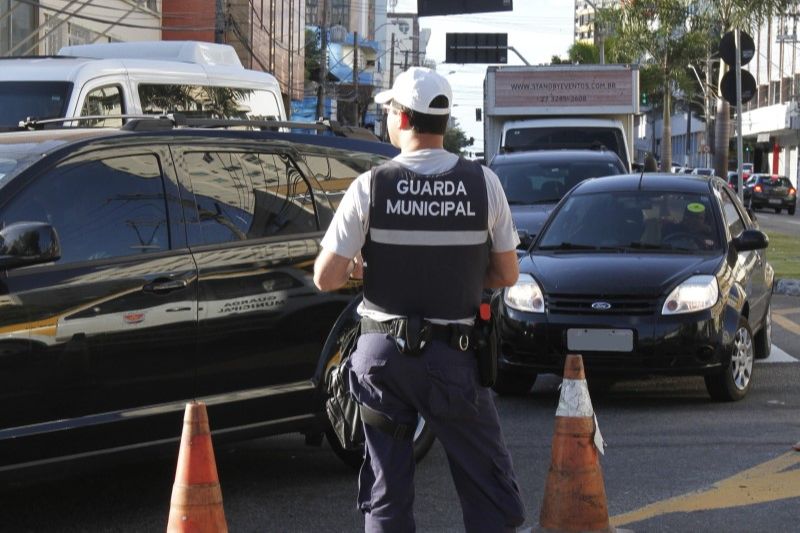 Em Vitória, planejamento inclui a regularização do porte de arma de agentes da guarda municipal. (Foto: Dayana Souza - 27/10/2017)