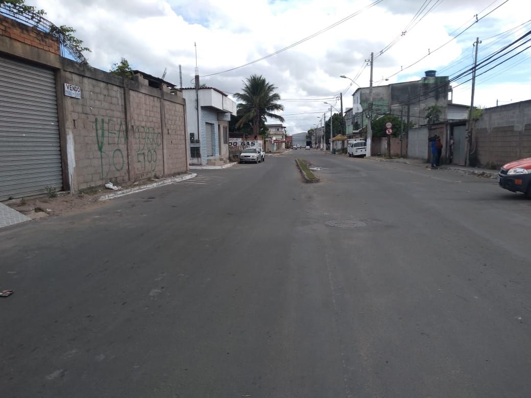 Rua onde idosa foi atingida por motociclista (Foto: Fábio Nunes/ AT/ 25/01/2021)
