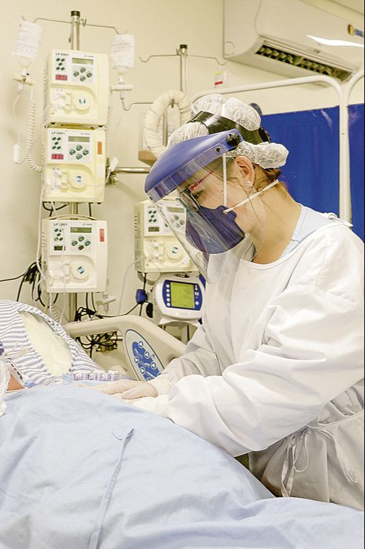 Paciente com Covid em tratamento: alerta para consequências da doença (Foto: Divulgação)