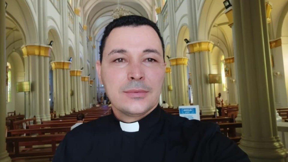 O padre Paulo Roberto Marques (Foto: Reprodução/ Facebook)