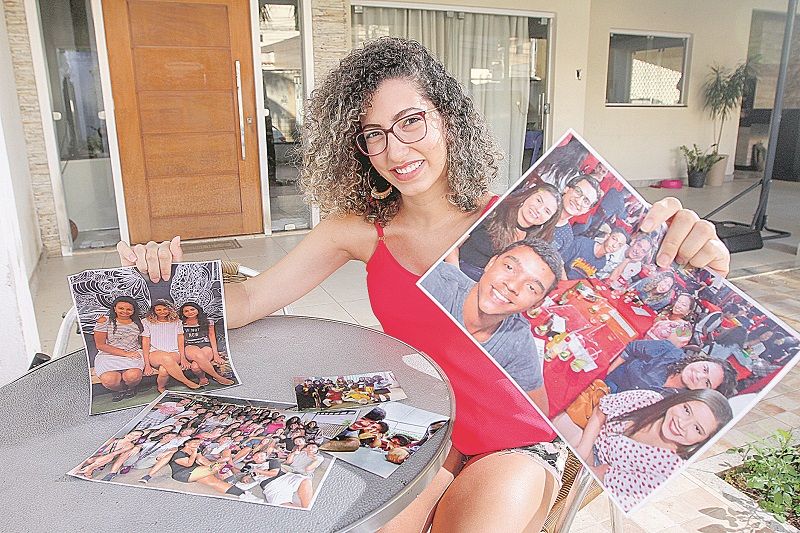 Com a suspensão das aulas desde março, Laira Tonon está com saudades dos amigos da faculdade de Viçosa (MG) (Foto: Beto Morais/AT)