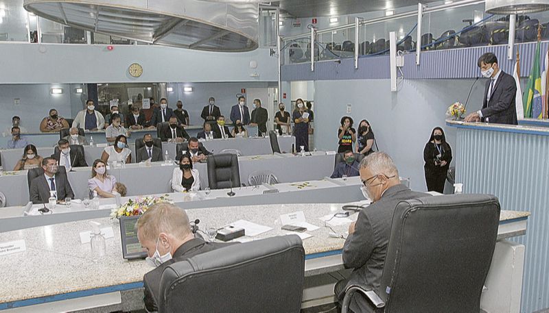 Sessão na Câmara de Vitória: projeto que reduziu de 15 para 8 assessores em cada gabinete foi aprovado em maio (Foto: Fábio Nunes — 01/01/2021)