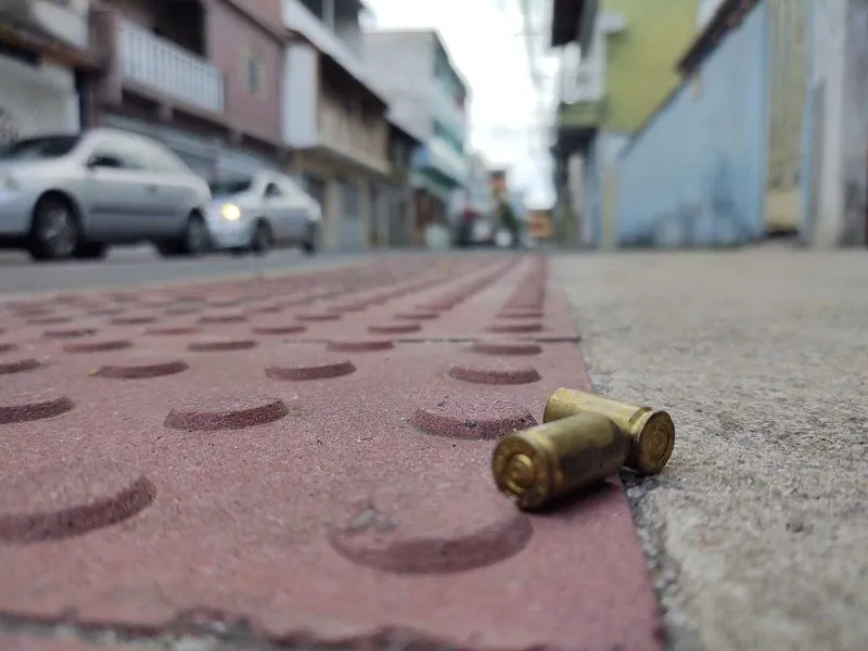 Imagem ilustrativa da imagem Homem é baleado no portão de casa em Vitória