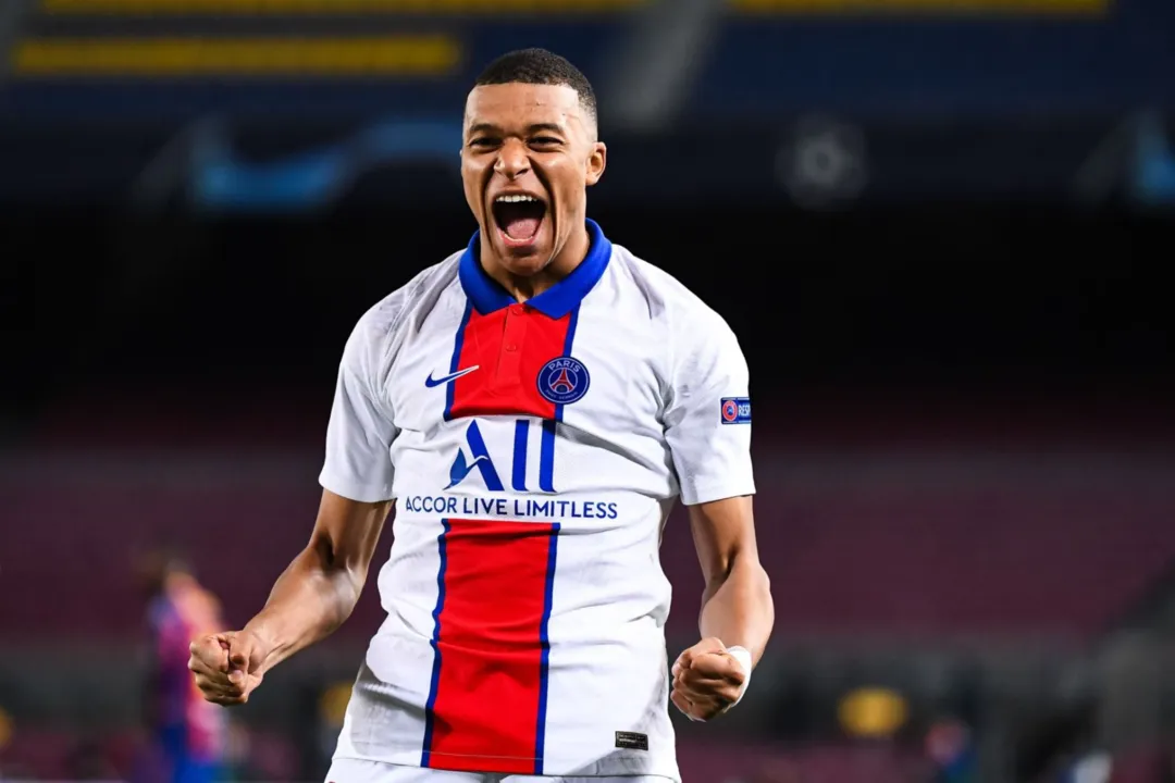 Imagem ilustrativa da imagem Real Madrid chega a acordo com PSG para comprar Mbappé, diz jornal