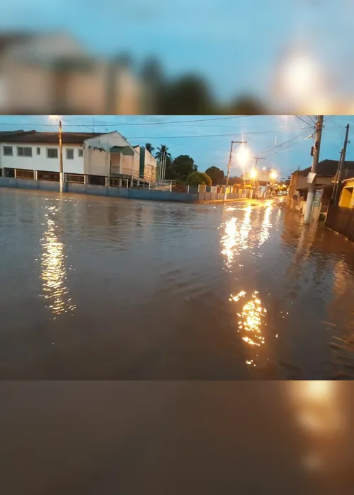 Imagem ilustrativa da imagem Rio Itabapoana sobe e interdita rodovia no Sul do Estado