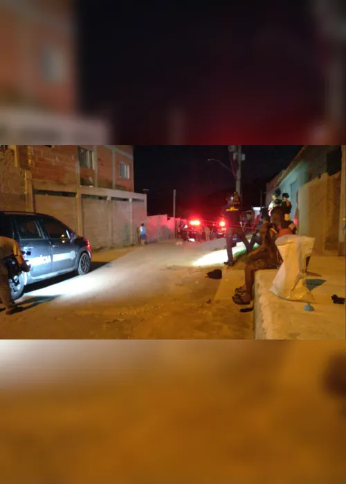 Imagem ilustrativa da imagem Cobrador ouve disparos e descobre que irmão foi morto