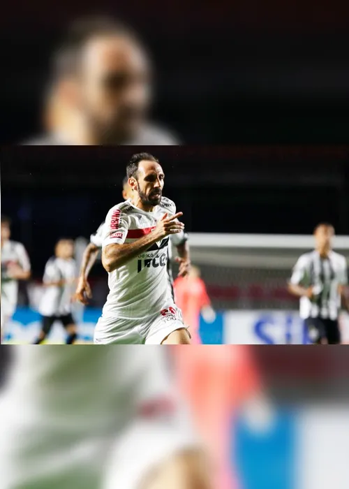 Imagem ilustrativa da imagem Lateral do São Paulo pede para não enfrentar o Flamengo